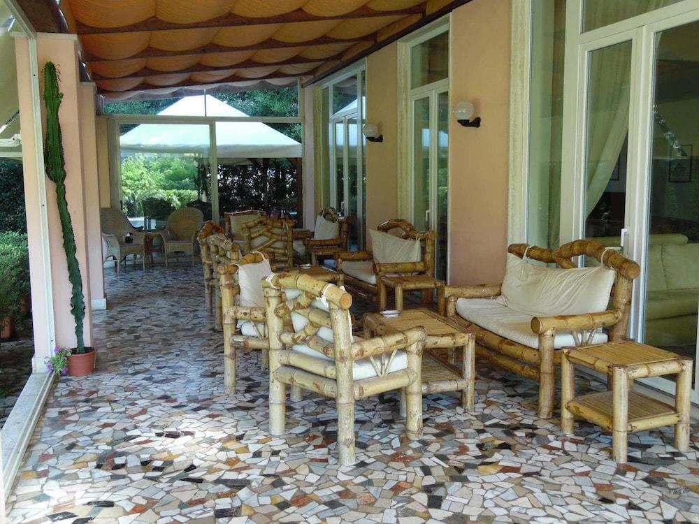 Hotel Mediterraneo Marina di Pietrasanta Exterior photo