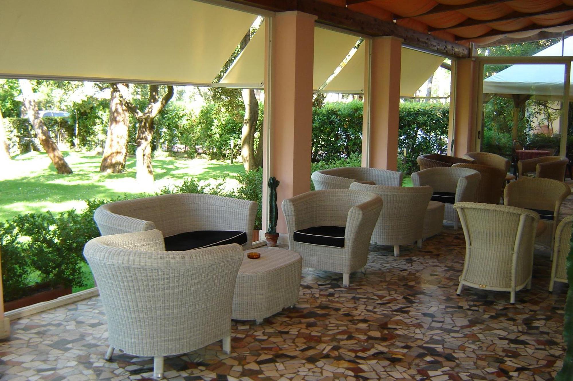 Hotel Mediterraneo Marina di Pietrasanta Exterior photo
